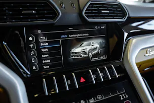 Lamborghini Urus E-Gear