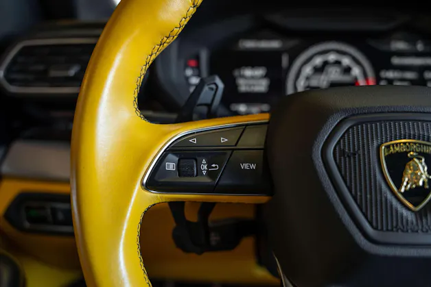Lamborghini Urus E-Gear