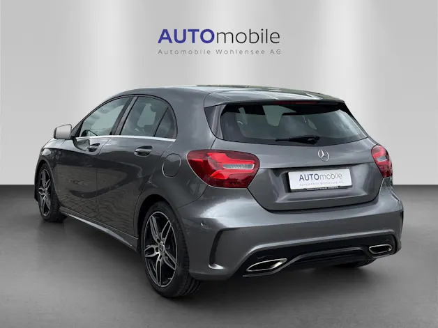 MERCEDES-BENZ A 200 Style 7G-DCT