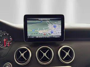 MERCEDES-BENZ A 200 Style 7G-DCT