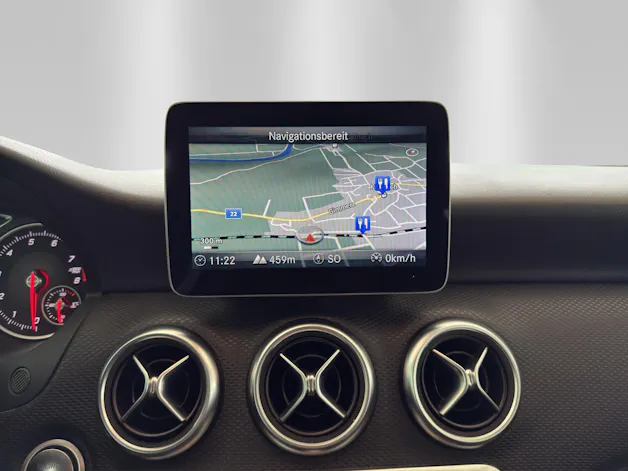 MERCEDES-BENZ A 200 Style 7G-DCT