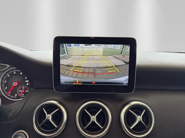 MERCEDES-BENZ A 200 Style 7G-DCT