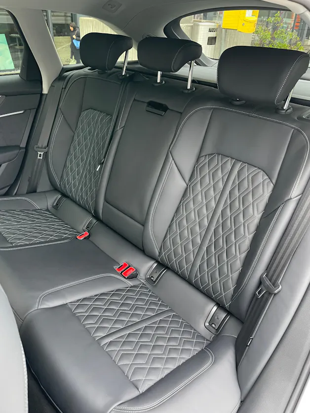AUDI A6 Avant 55 TFSIe Sport quattro S-tronic