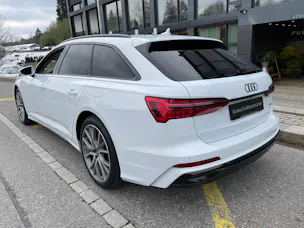 AUDI A6 Avant 55 TFSIe Sport quattro S-tronic