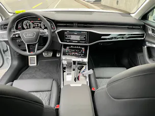 AUDI A6 Avant 55 TFSIe Sport quattro S-tronic