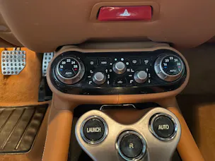 FERRARI California 4.3 V8 | CH-FAHRZEUG | NUR 24'850 KM | 460 PS | V8 | CABRIOLET