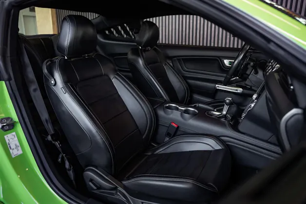 FORD Mustang Fastback 5.0 V8 GT 55 Automat