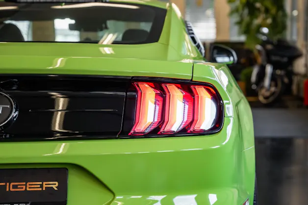 FORD Mustang Fastback 5.0 V8 GT 55 Automat
