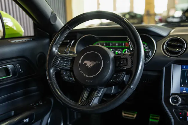 FORD Mustang Fastback 5.0 V8 GT 55 Automat