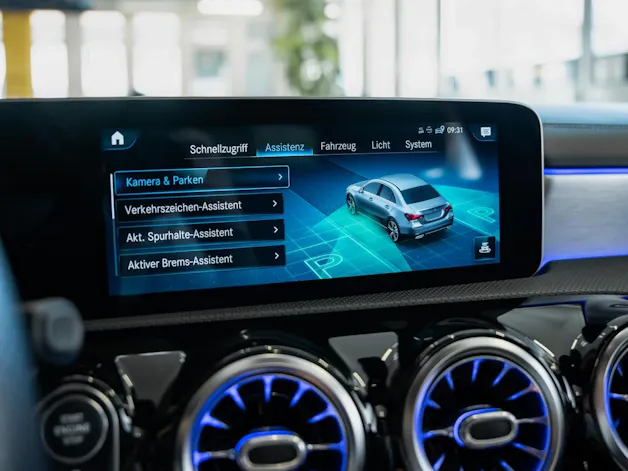 MERCEDES-BENZ A 250 4Matic AMG Line 4Matic 7G-DCT