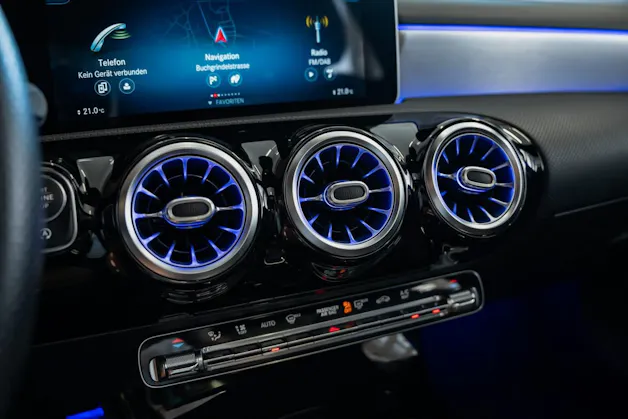 MERCEDES-BENZ A 250 4Matic AMG Line 4Matic 7G-DCT