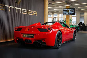 FERRARI 458 Spider Italia 4.5 V8