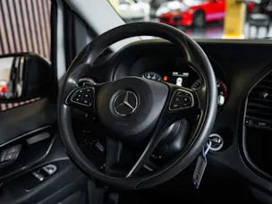 MERCEDES-BENZ Vito 114 BlueTec Tourer Base EL 4Matic 7G-Tronic