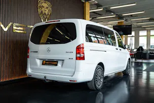 MERCEDES-BENZ Vito 114 BlueTec Tourer Base EL 4Matic 7G-Tronic