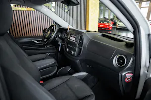 MERCEDES-BENZ Vito 114 BlueTec Tourer Base EL 4Matic 7G-Tronic
