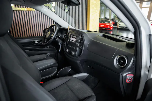 MERCEDES-BENZ Vito 114 BlueTec Tourer Base EL 4Matic 7G-Tronic
