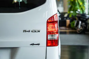 MERCEDES-BENZ Vito 114 BlueTec Tourer Base EL 4Matic 7G-Tronic