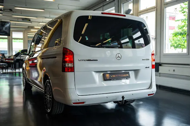 MERCEDES-BENZ Vito 114 BlueTec Tourer Base EL 4Matic 7G-Tronic