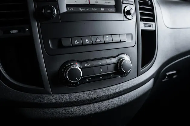 MERCEDES-BENZ Vito 114 BlueTec Tourer Base EL 4Matic 7G-Tronic