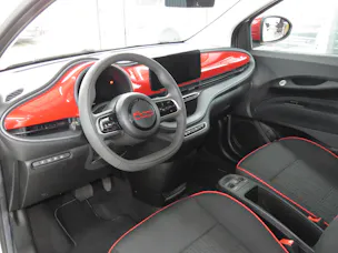 FIAT 500 C electric 87 kW Swiss Edition (Automat) (RW 298 km)