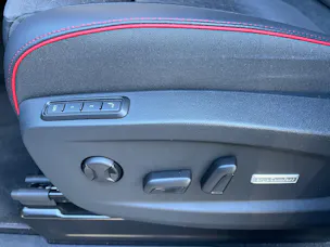VW ID.Buzz LWB GTX 4 Motion, 7-Sitzer