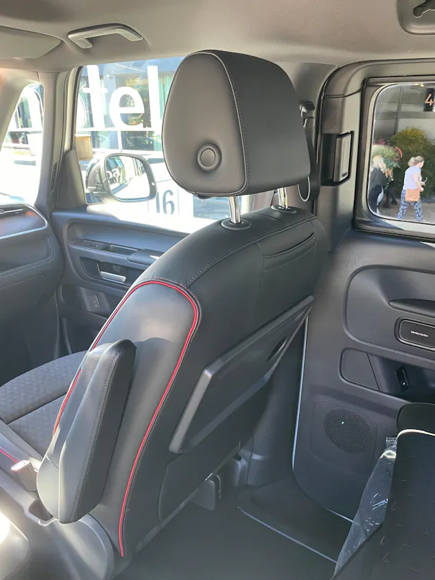 VW ID.Buzz LWB GTX 4 Motion, 7-Sitzer