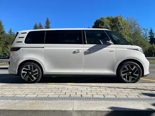 VW ID.Buzz LWB GTX 4 Motion, 7-Sitzer