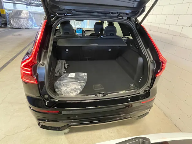 VOLVO XC60 T6 eAWD PluginHybrid Ultra Black Geartronic