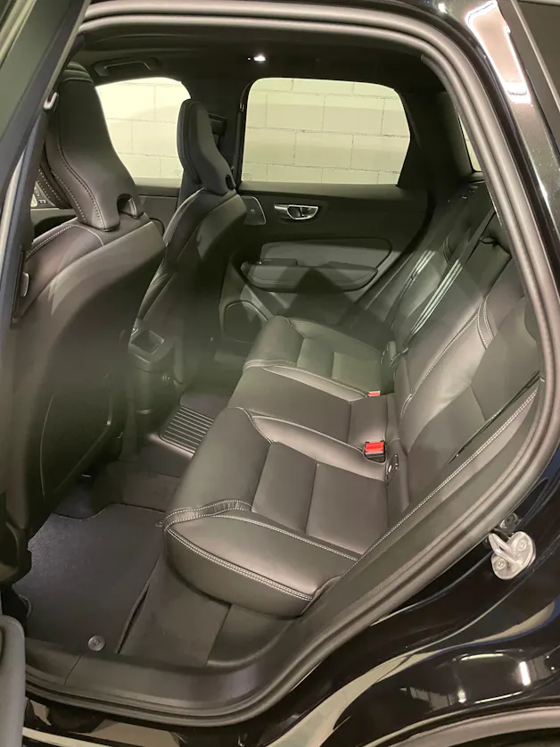 VOLVO XC60 T6 eAWD PluginHybrid Ultra Black Geartronic