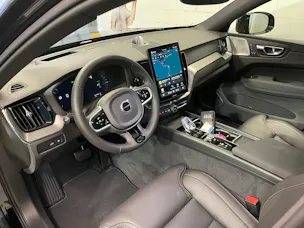 VOLVO XC60 T6 eAWD PluginHybrid Ultra Black Geartronic