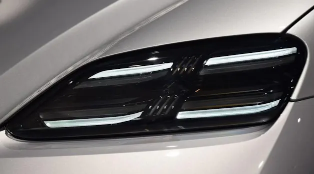 PORSCHE Macan 4 GTS 100kWh