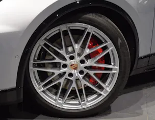 PORSCHE Macan 4 GTS 100kWh