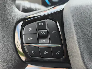 FORD Transit Custom Van 280 L1 2.0 EcoBlue Trend