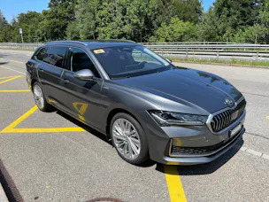SKODA Superb Combi 2.0 TDi L&K 4x4 DSG