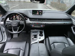 AUDI Q7 e-tron 3.0 TDI quattro tiptronic
