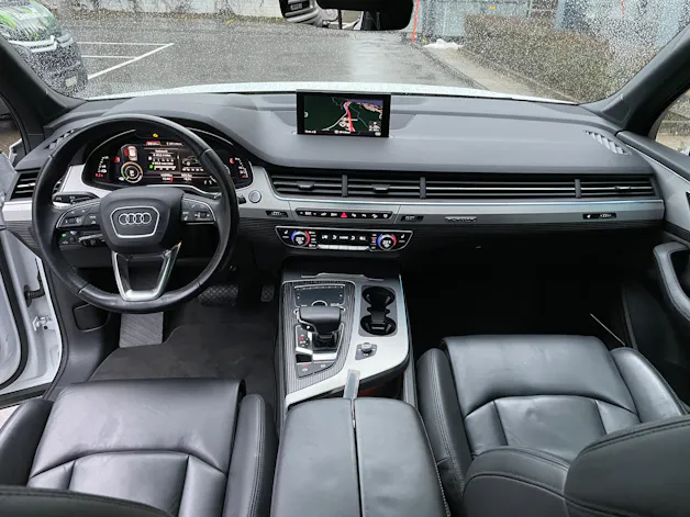 AUDI Q7 e-tron 3.0 TDI quattro tiptronic