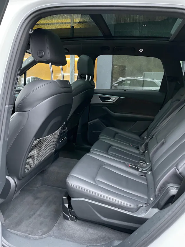 AUDI Q7 e-tron 3.0 TDI quattro tiptronic