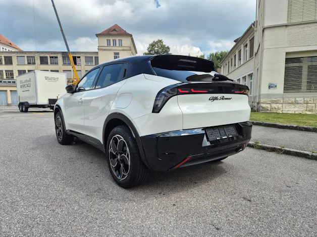 ALFA ROMEO Junior 1.2 48V Hybrid Q4