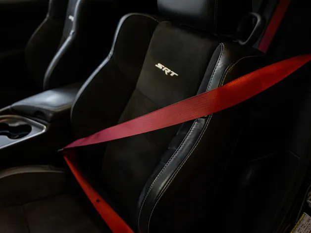 DODGE Challenger SRT8 6.4L HEMI
