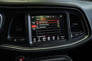 DODGE Challenger SRT8 6.4L HEMI