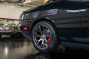 DODGE Challenger SRT8 6.4L HEMI