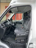 IVECO Daily 35 S 16H 3.0 Kasten mit Hebebühne