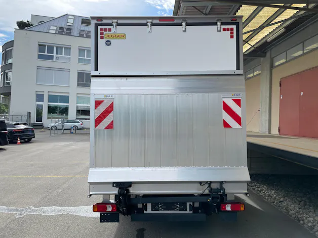 IVECO Daily 35 S 16H 3.0 Kasten mit Hebebühne