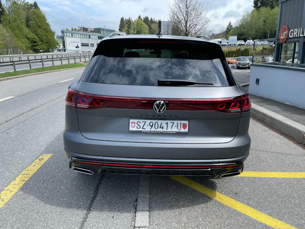 VW Touareg 3.0 TDI R-Line Final Edition Tiptronic