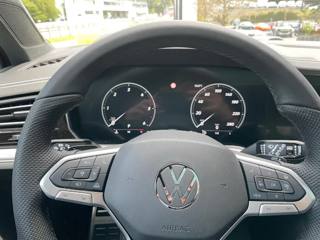 VW Touareg 3.0 TDI R-Line Final Edition Tiptronic