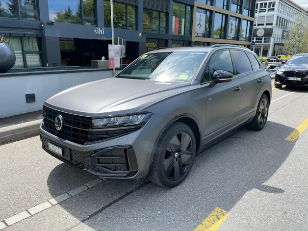VW Touareg 3.0 TDI R-Line Final Edition Tiptronic