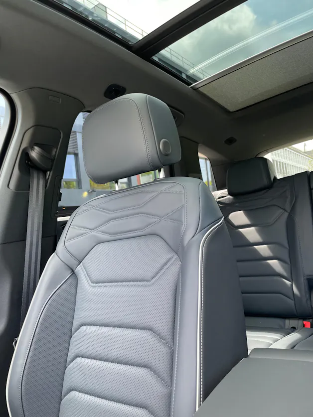 VW Touareg 3.0 TDI R-Line Final Edition Tiptronic