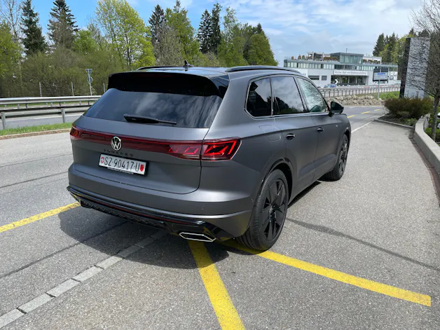 VW Touareg 3.0 TDI R-Line Final Edition Tiptronic