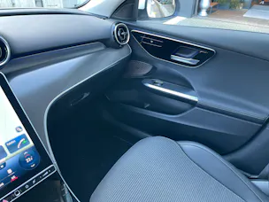 MERCEDES-BENZ C 220 d T Avantgarde