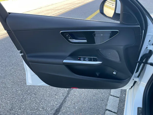 MERCEDES-BENZ C 220 d T Avantgarde